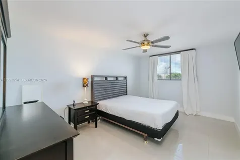 1688 West Avenue Miami Beach FL 33139
