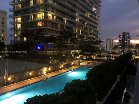 1111 SW 1st Avenue Miami FL 33130