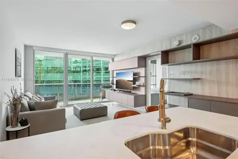 200 Biscayne Boulevard Way Miami FL 33131
