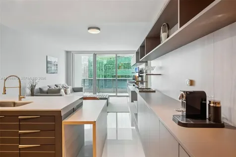 200 Biscayne Boulevard Way Miami FL 33131