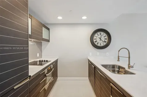 200 Biscayne Boulevard Way Miami FL 33131