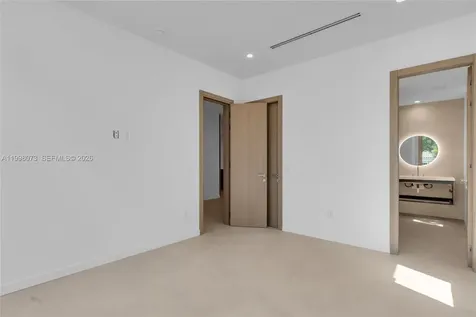 3983 Kumquat Avenue Miami FL 33133