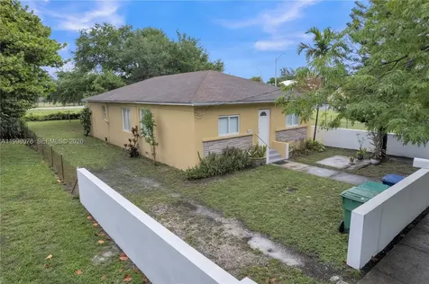 2231 NW 74th Street Miami FL 33147