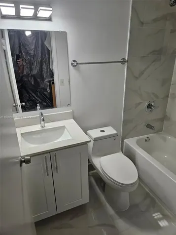 5629 Taft Street Hollywood FL 33021