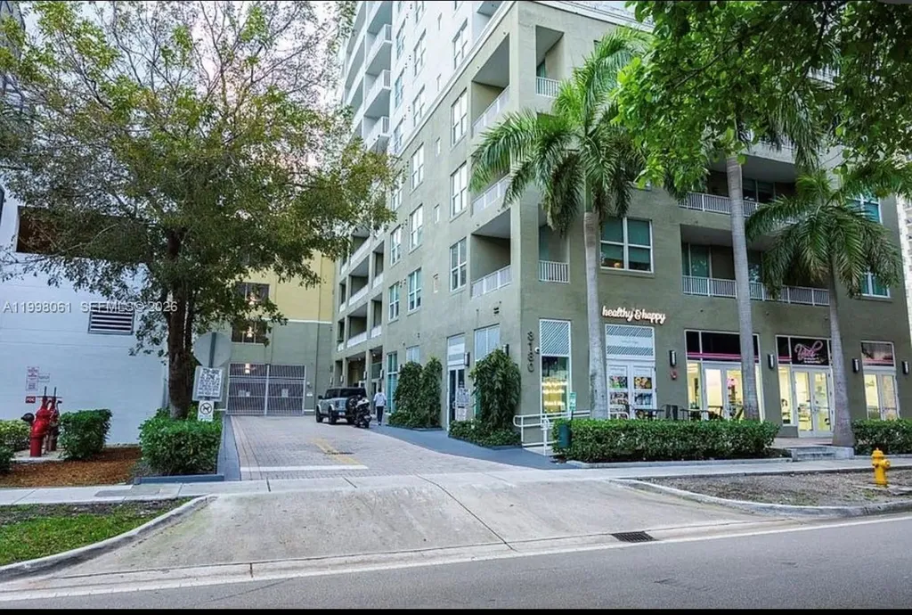 3180 SW 22nd Terrace Miami FL 33145
