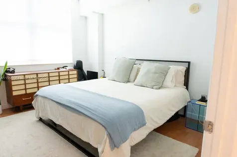 3180 SW 22nd Terrace Miami FL 33145