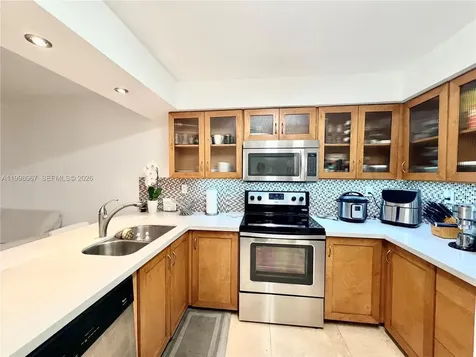 15405 N Miami Lakeway N Miami Lakes FL 33014