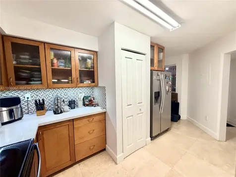 15405 N Miami Lakeway N Miami Lakes FL 33014