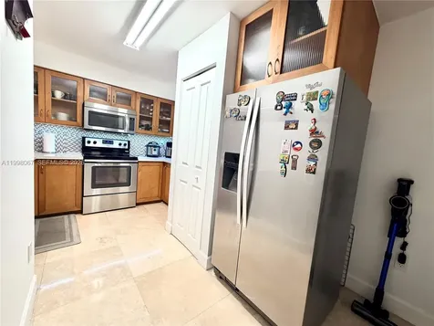 15405 N Miami Lakeway N Miami Lakes FL 33014