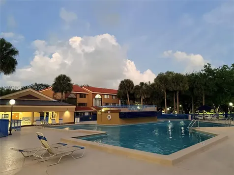 15405 N Miami Lakeway N Miami Lakes FL 33014