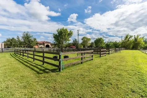 15722 Sunnyland Lane Wellington FL 33414