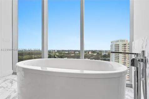 175 SE 25 Road Miami FL 33129