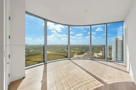 175 SE 25 Road Miami FL 33129