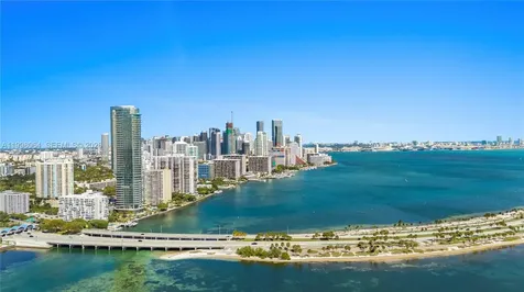 175 SE 25 Road Miami FL 33129