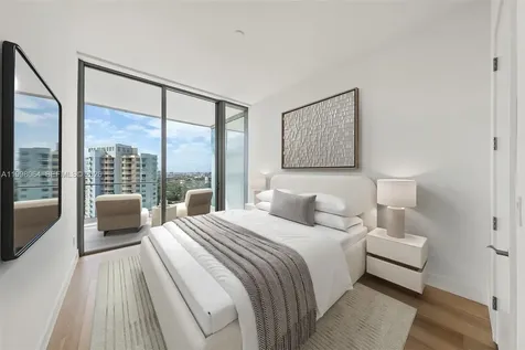175 SE 25 Road Miami FL 33129