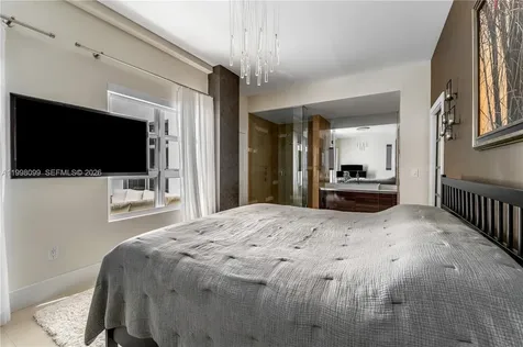3739 Collins Avenue Miami Beach FL 33140