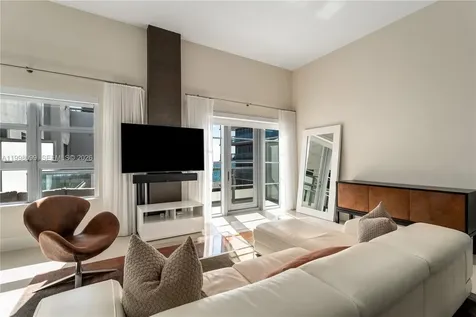 3739 Collins Avenue Miami Beach FL 33140