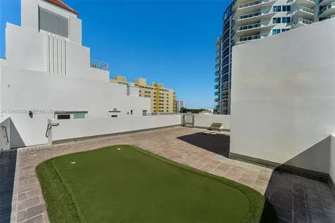 3739 Collins Avenue Miami Beach FL 33140