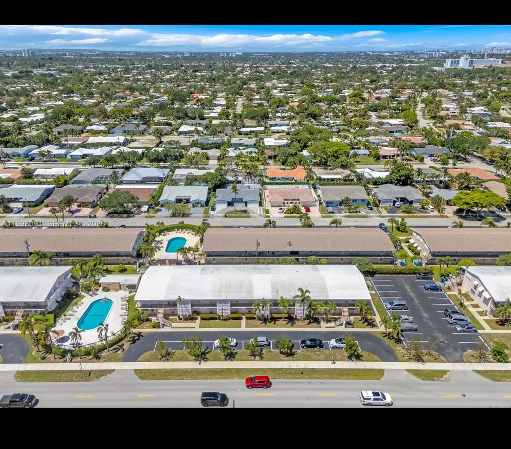 2111 NE 56th Street Fort Lauderdale FL 33308