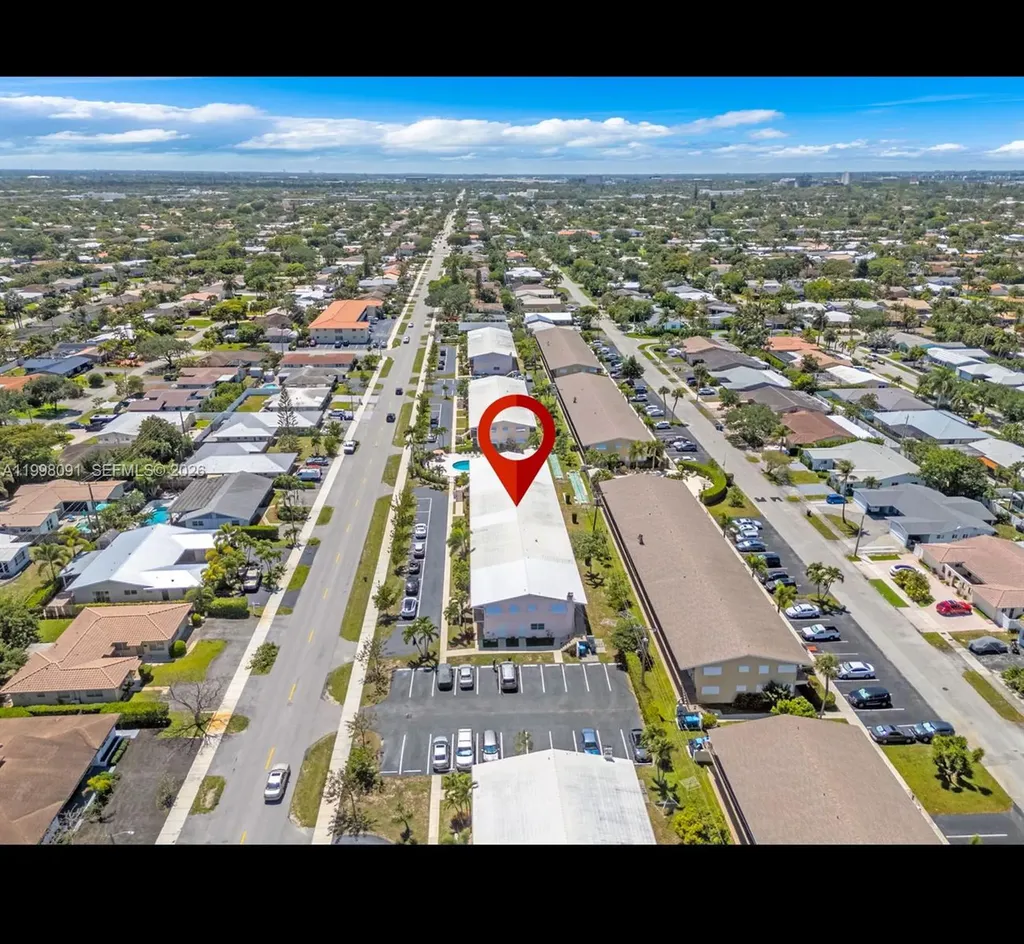 2111 NE 56th Street Fort Lauderdale FL 33308