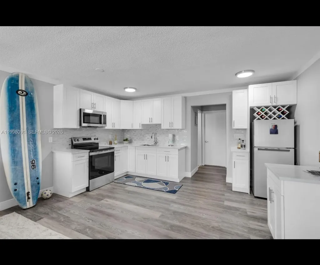 2111 NE 56th Street Fort Lauderdale FL 33308
