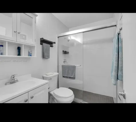 2111 NE 56th Street Fort Lauderdale FL 33308