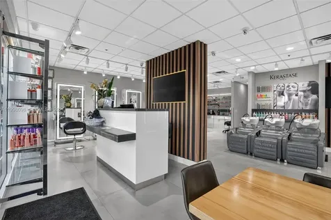 Beauty Salon For Sale In Hialeah Hialeah FL 33015