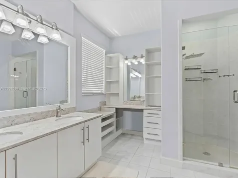 10872 NW 51st Lane Doral FL 33178