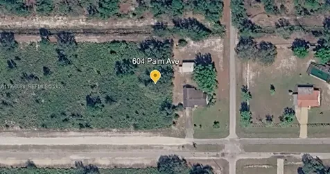 604 Palm Avenue Lake Wales FL 33855
