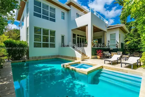 435 Hampton Lane Key Biscayne FL 33149
