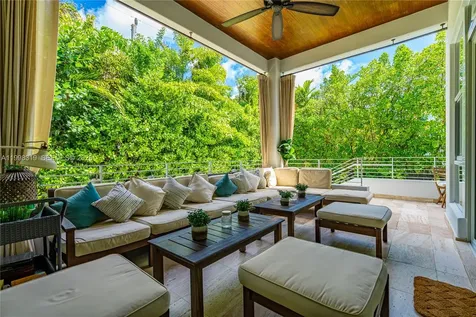 435 Hampton Lane Key Biscayne FL 33149