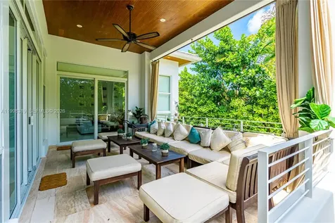 435 Hampton Lane Key Biscayne FL 33149