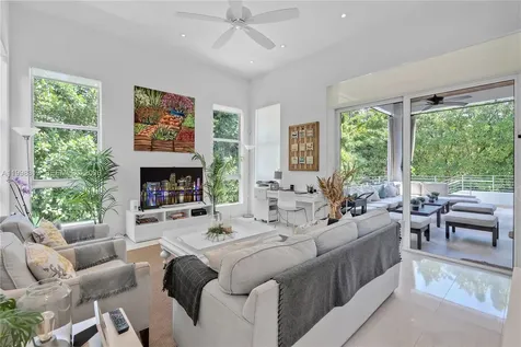435 Hampton Lane Key Biscayne FL 33149