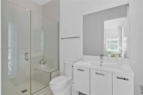 435 Hampton Lane Key Biscayne FL 33149
