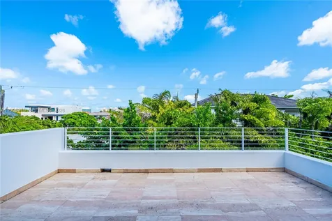 435 Hampton Lane Key Biscayne FL 33149