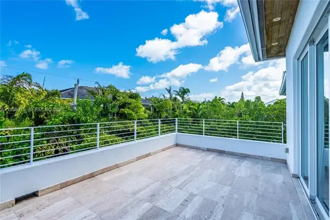 435 Hampton Lane Key Biscayne FL 33149