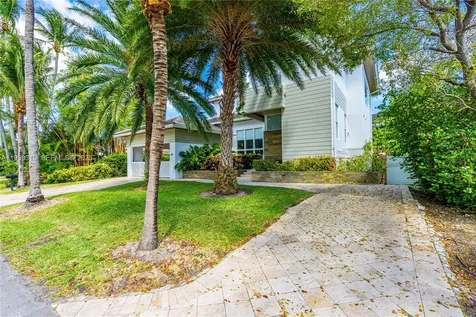 435 Hampton Lane Key Biscayne FL 33149