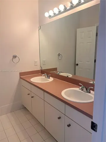 15761 SW 148 Terrace Miami FL 33196