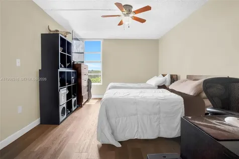 9682 Fontainebleau Boulevard Miami FL 33172