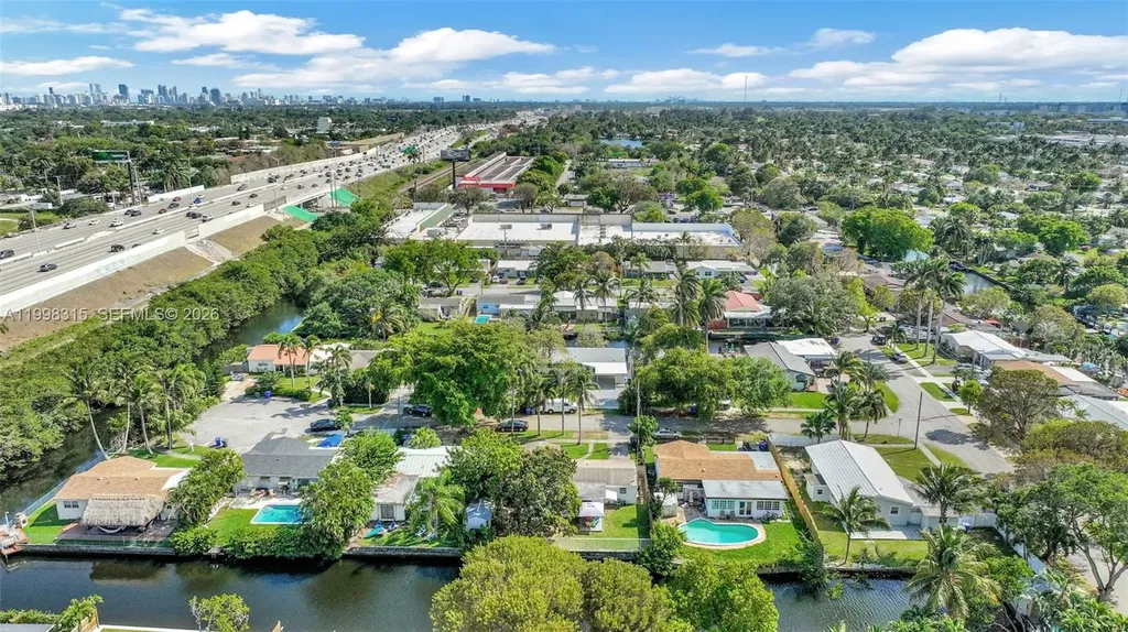 3043 Hayes Street Hollywood FL 33021
