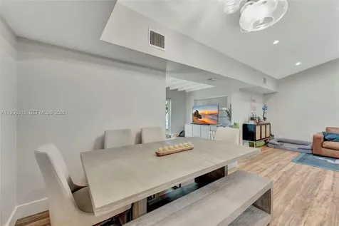 3043 Hayes Street Hollywood FL 33021