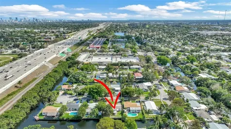 3043 Hayes Street Hollywood FL 33021