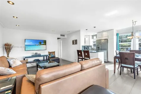 121 Prescott F Deerfield Beach FL 33442