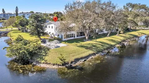 121 Prescott F Deerfield Beach FL 33442