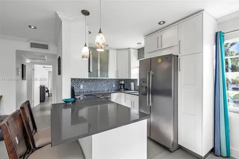 121 Prescott F Deerfield Beach FL 33442