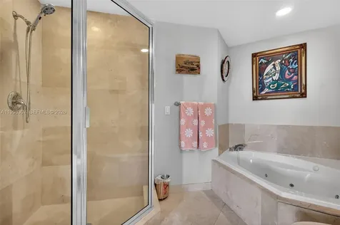 7910 Harbor Island Drive North Bay Village FL 33141