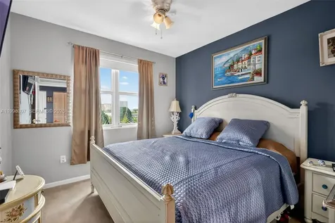 7910 Harbor Island Drive North Bay Village FL 33141