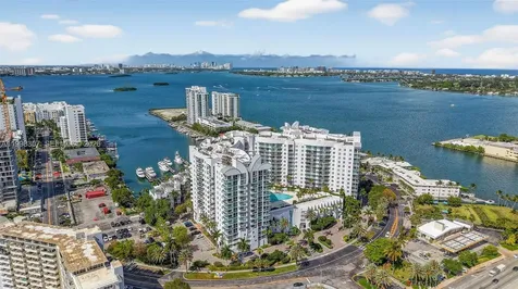 7910 Harbor Island Drive North Bay Village FL 33141