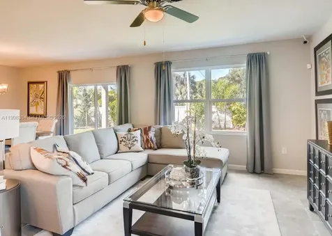 1109 Colonnade Palm Bay FL 32909