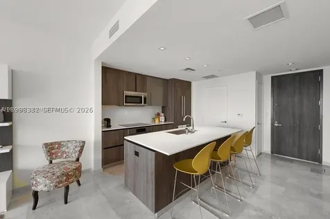 68 SE 6th Street Miami FL 33131